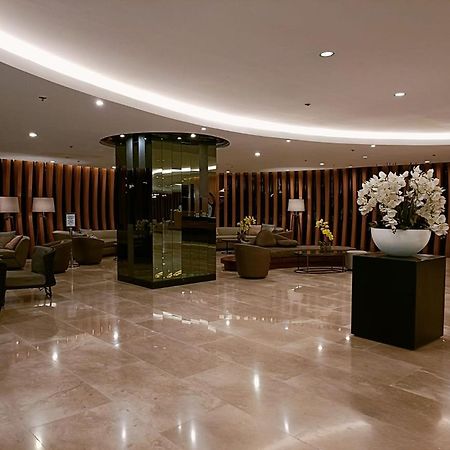 Home Away From Home Manila Exterior photo